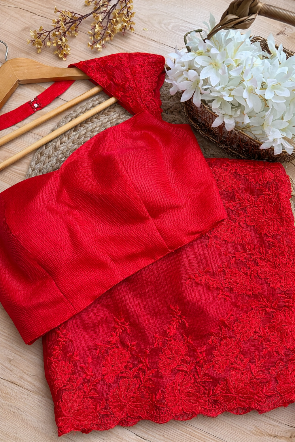 Luxurious tonal floral lace work Kota Red SD-1105
