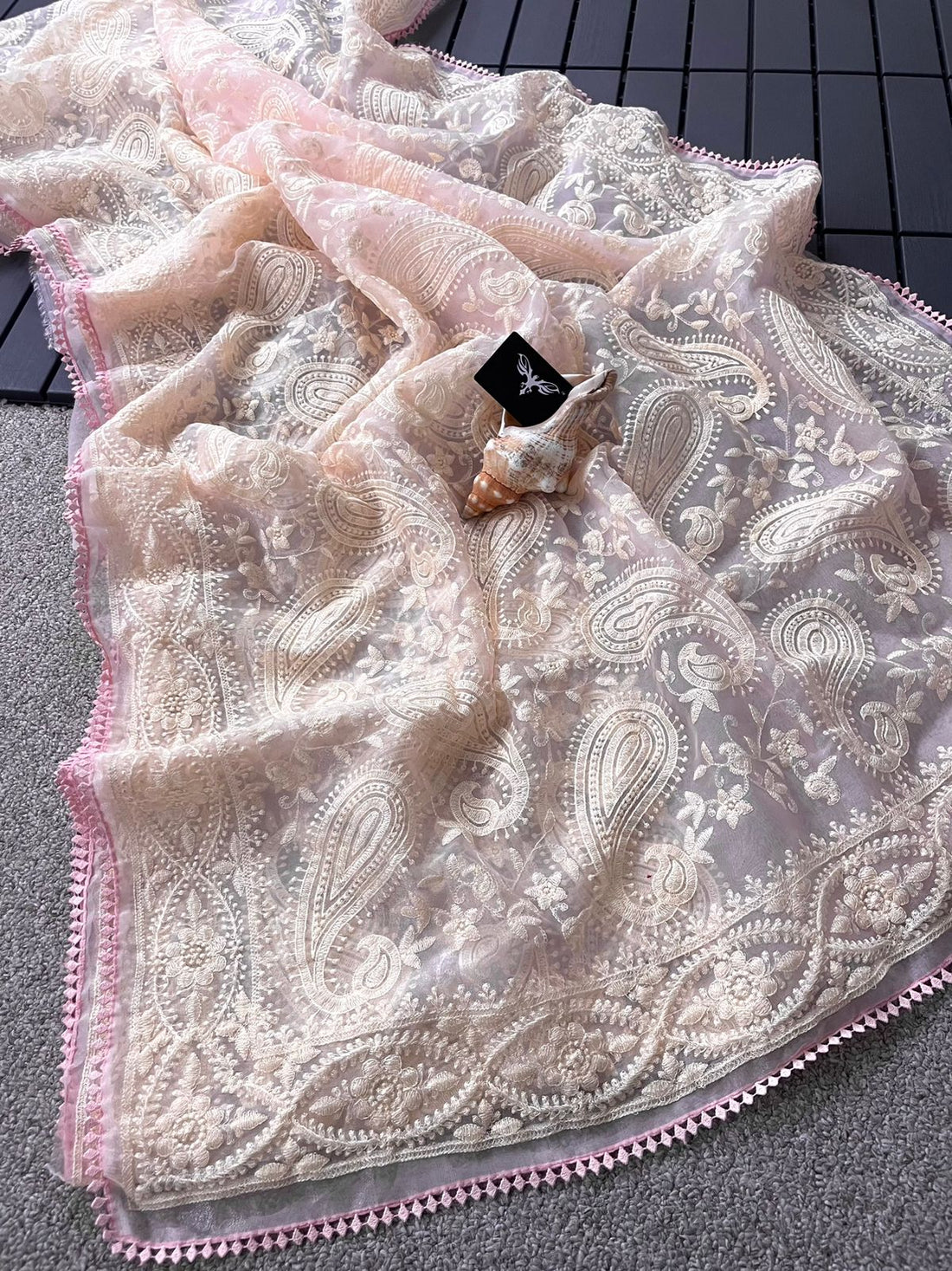 Pure Organza Tissue Chiken Work With GOP lace Border vt-1016