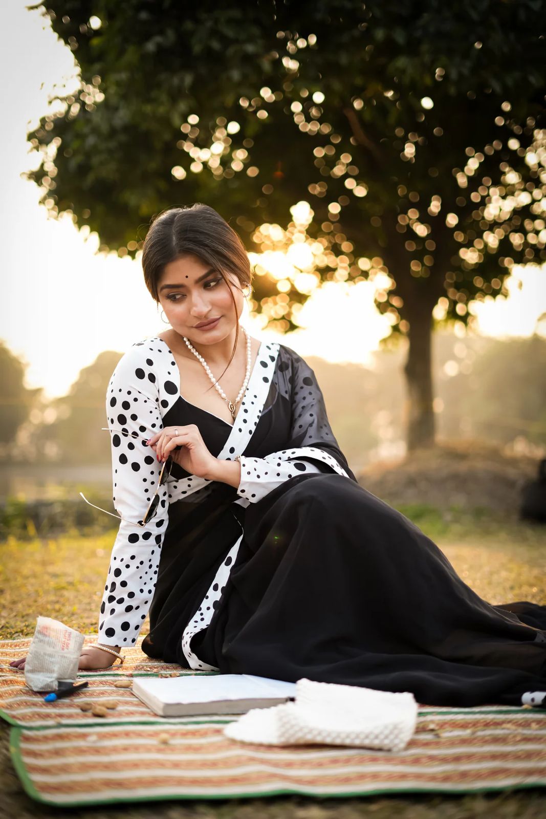 Black Georgette Saree With Satin Polka Dot Lace Border VT1117