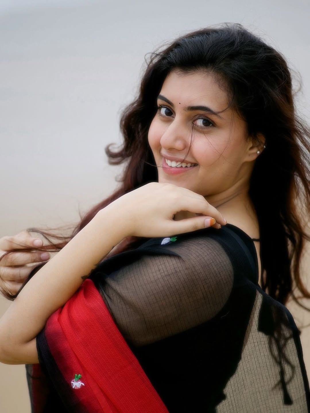 #Shanaya Primium Kota Doriya Viscous with Half Half padding Two coor and Knot Halnd Thread Work S-007