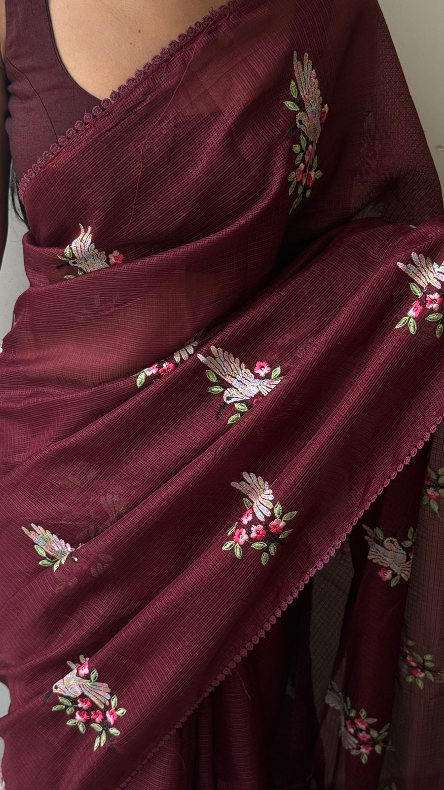 Exquisite Saree with Multi-Color Nature-Inspired Embroidery SD-1001