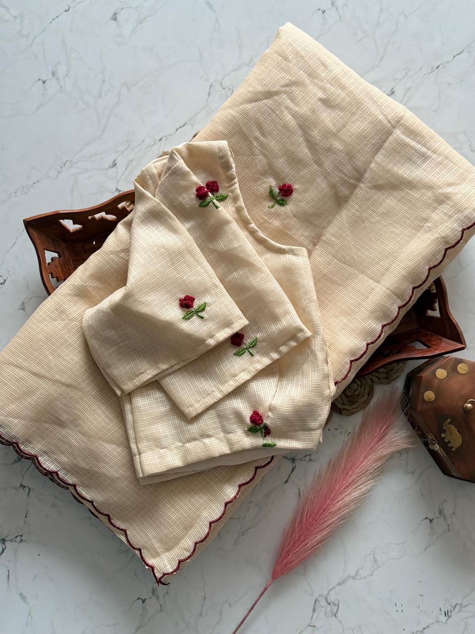 Cream Textured Saree with Rose Embroidery & Scallop Edge SD-1088