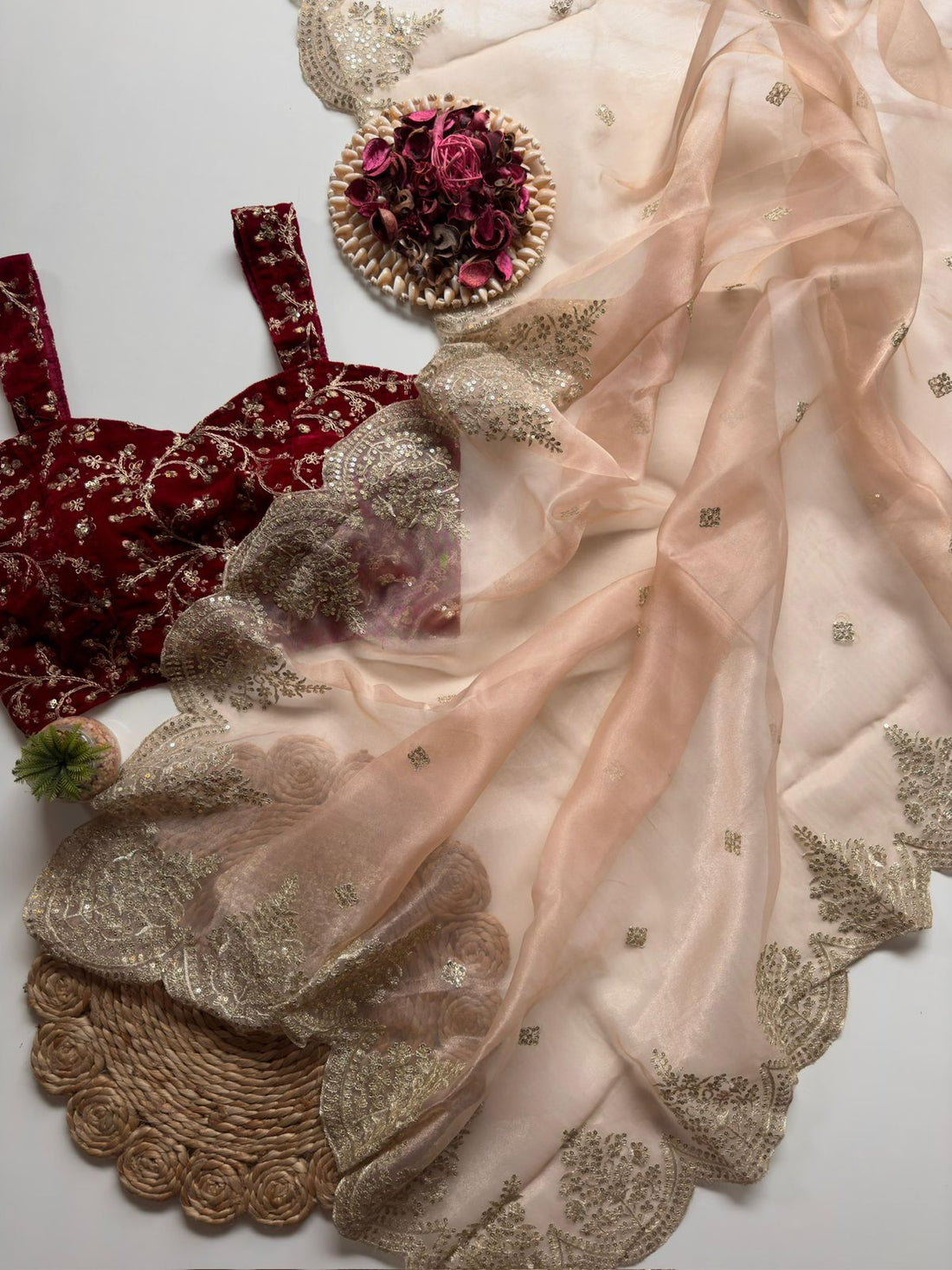 A versatile title for weddings, festivals, or formal parties. SD-1085