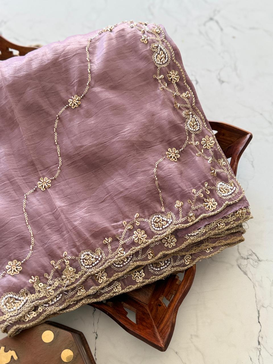 Primium Pure Gold Crush Silk Saree with Pure Hand work Bits Work And Sequnce Work All Over saree  Blouse Pure Gold Crush With Contrast Color And All Over Butti Work Fully Heavy (Unstiched ) SD5059