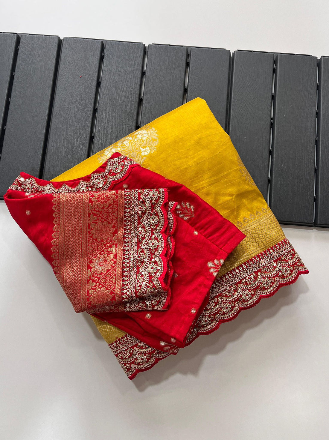 Pure Traditional Art Weave Silk Saree SD-1046